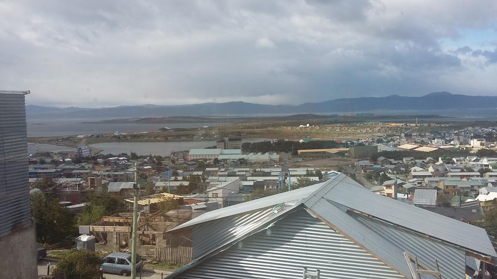 Hospedaje Kaupen Ushuaia Exteriör bild